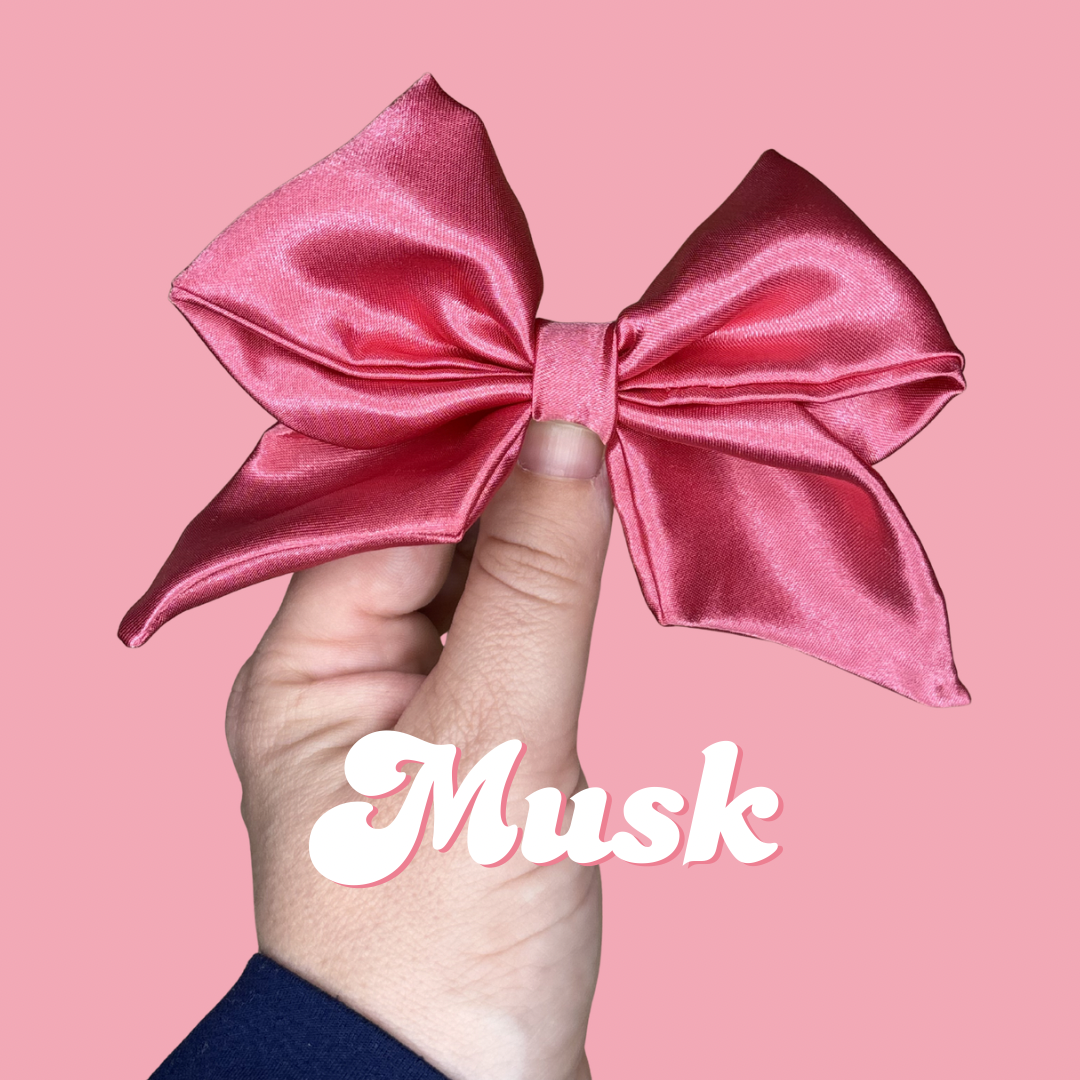 Musk Bow Clip